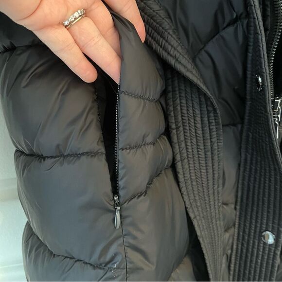 $450 Vince Camuto Onion Belted Long Puffer Coat with Hood, Black in Large, NWT - Picture 7 of 14